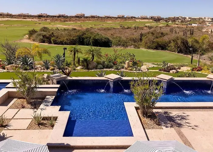 Villa 5-br Golf With Transportation Included *